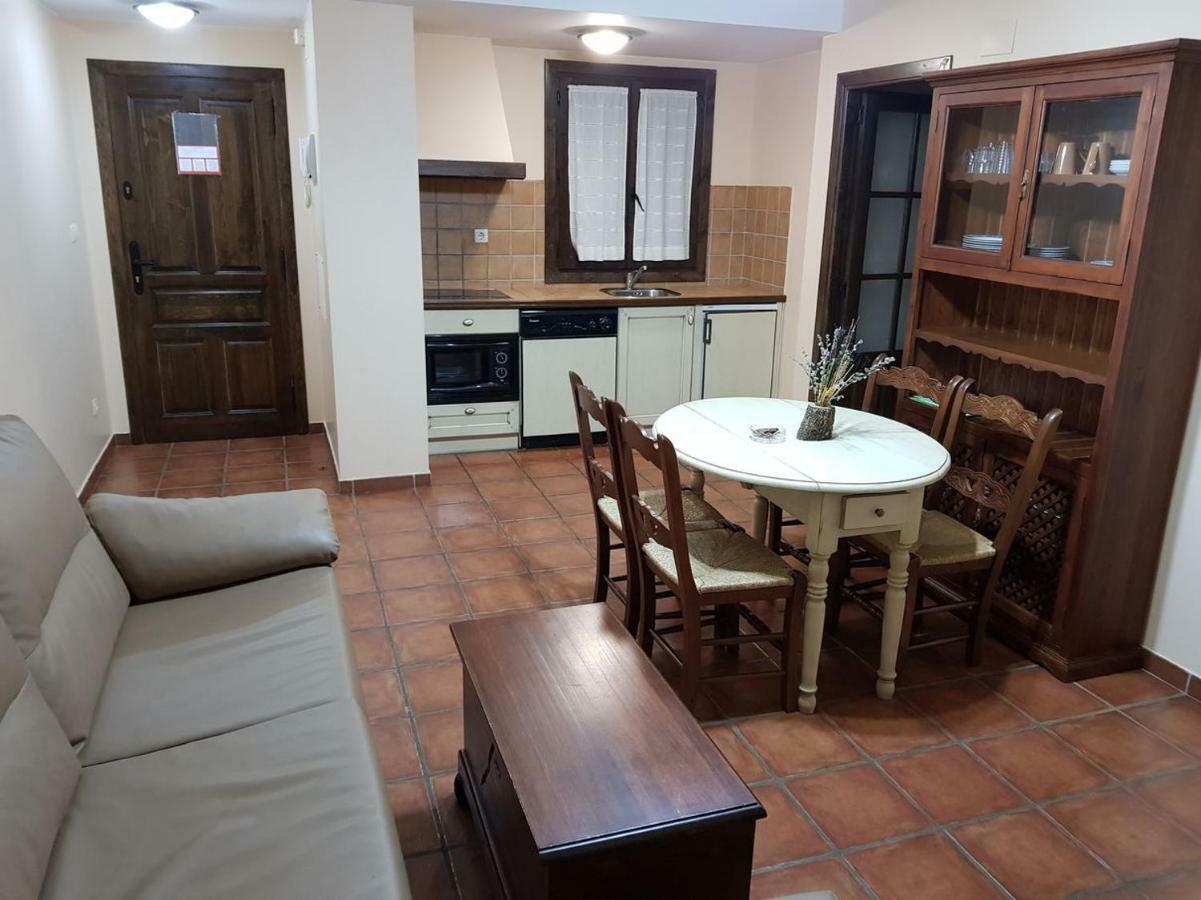 Apartamentos Casa Alcaire Gavin Luaran gambar